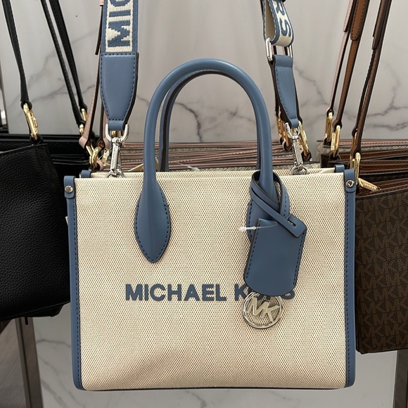 Michael Kors Mirella Small Shopper Top Zip Logo Crossbody XBODY Bag MK
Denim
NWT - Picture 10 of 16
